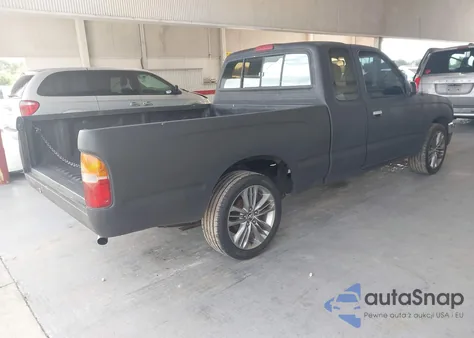 1996 Toyota Tacoma Xtracab z USA, uszkodzony, nr VIN 4TAVL52N0TZ154500